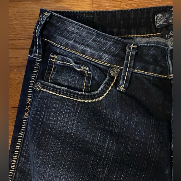 Silver Jeans Aiko Bootcut Dark Blue Wash W28 / L30 Thick Stitching - Picture 4 of 9